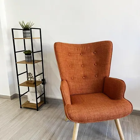 아파트 Unlock The Island - Local Insights For Your