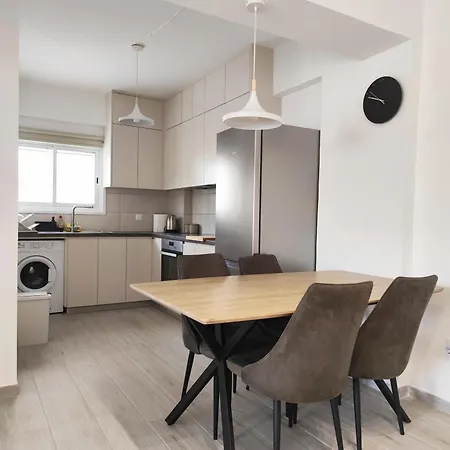 Unlock The Island - Local Insights For Your * Ларнака