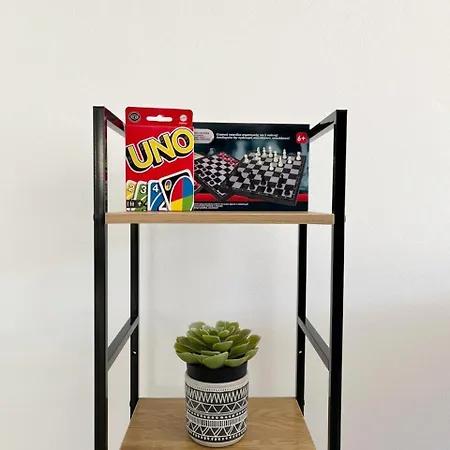 Unlock The Island - Local Insights For Your Lägenhet Larnaca