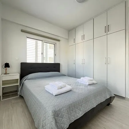 Unlock The Island - Local Insights For Your *