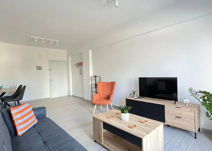 Unlock The Island - Local Insights For Your Apartmán